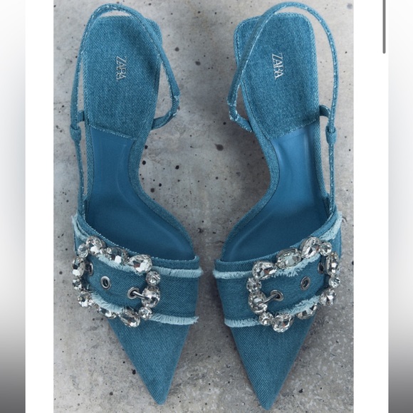 ZARA BUCKED DENIM SLINGBACK SHOES - Picture 4 of 9